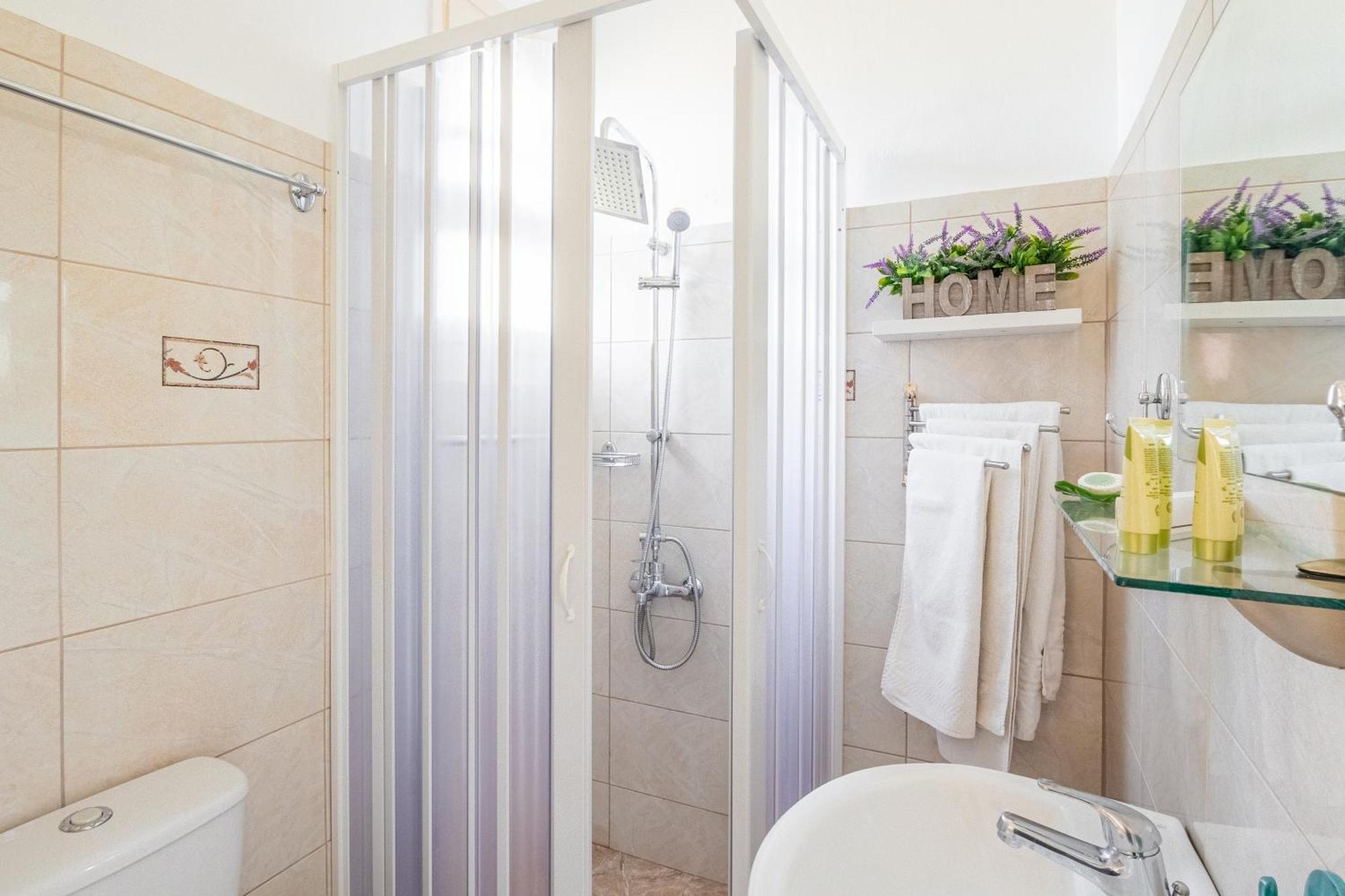 Villehardouin Farm Estate, Studios & Apartments, Minia, Kefalonia Argostoli  Ngoại thất bức ảnh